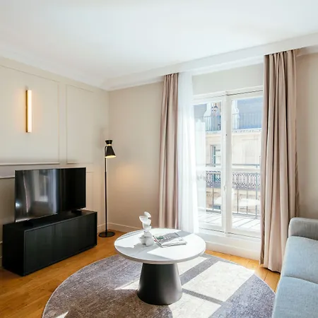 Adagio Opéra 4*