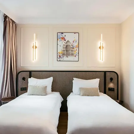 Adagio Opéra Aparthotel 4*