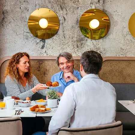 Aparthotel Adagio Opéra 4*
