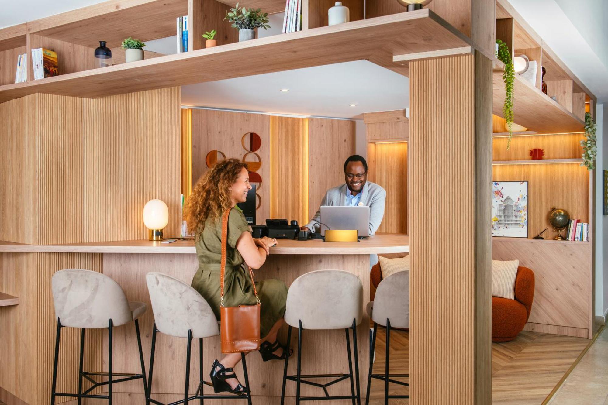 Aparthotel Adagio Opéra Parigi