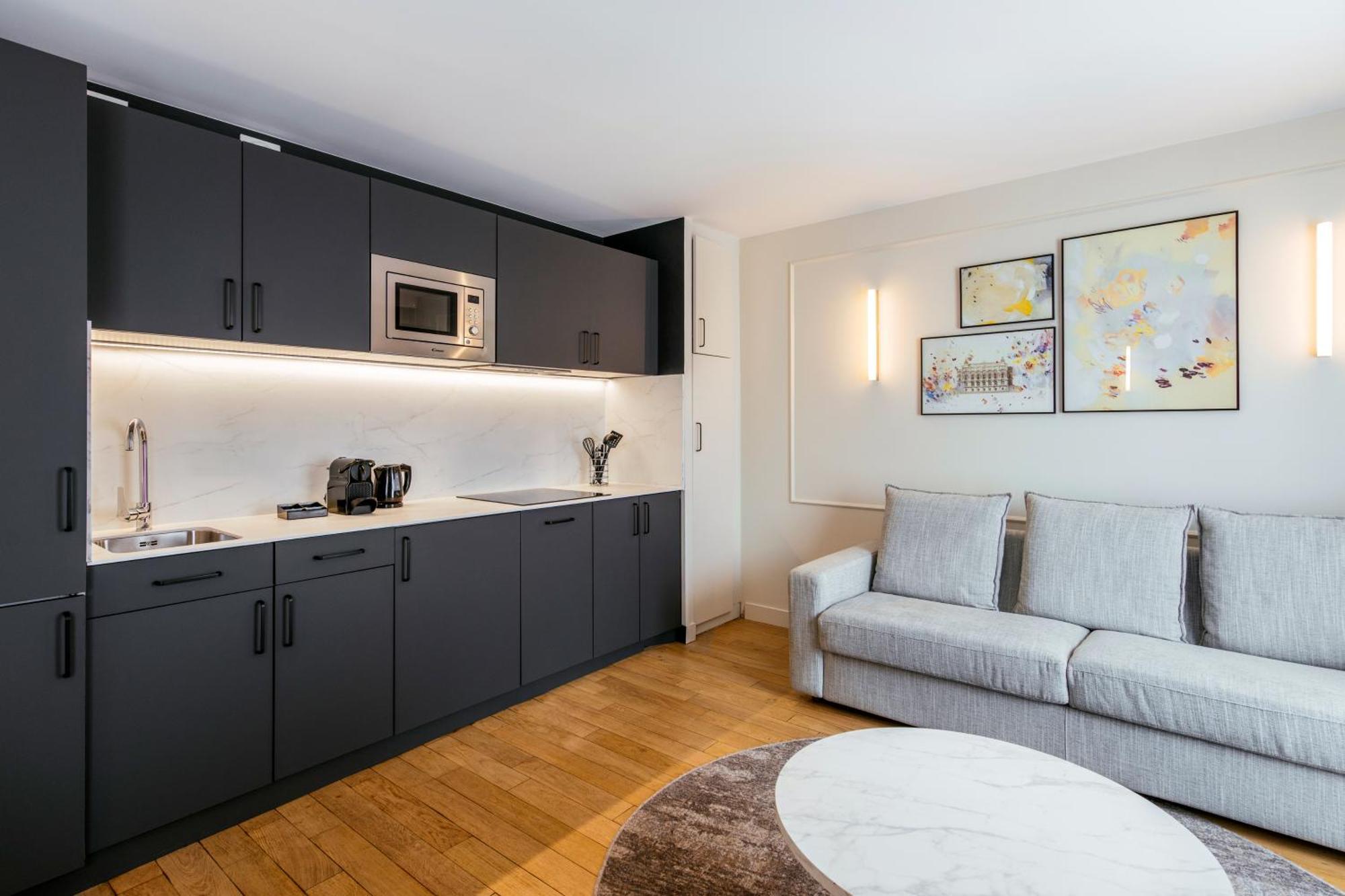 Aparthotel Adagio Opéra Parigi