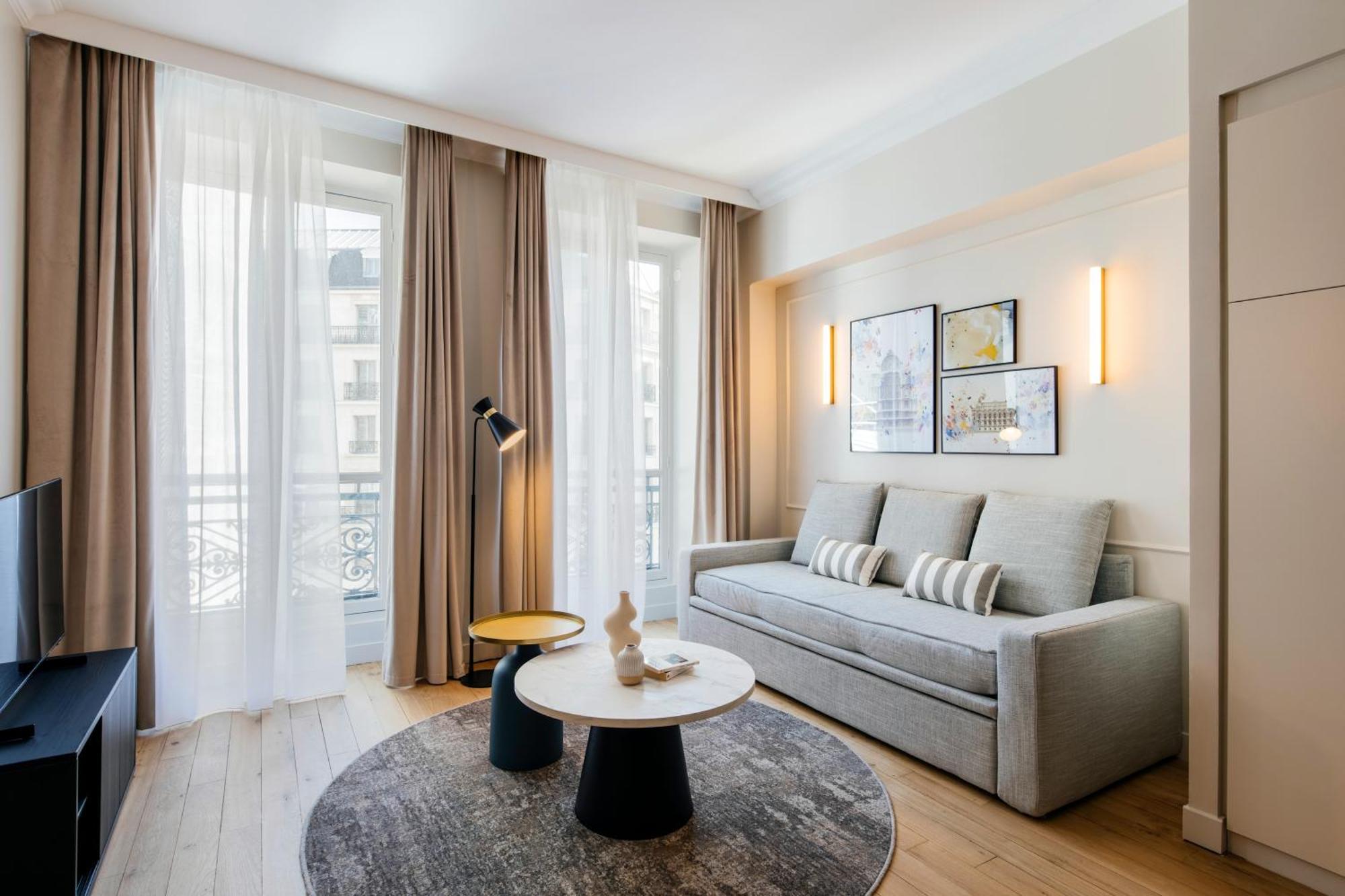 Adagio Opéra Aparthotel 4*