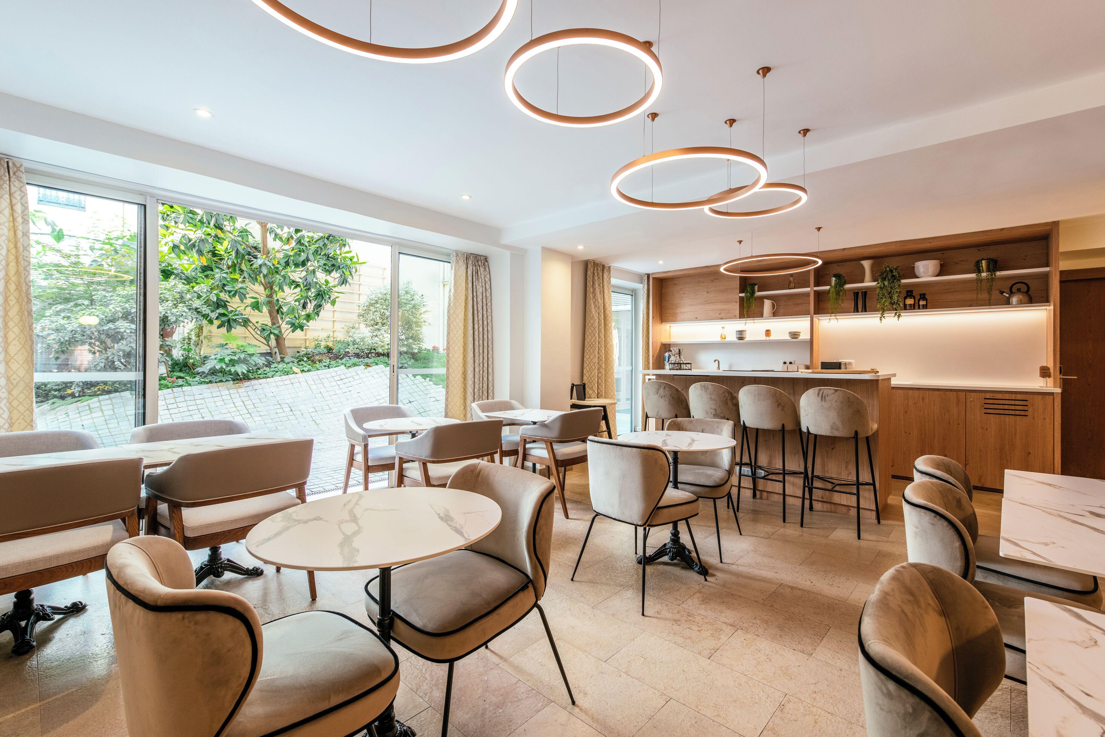 Adagio Opéra Aparthotel 4*