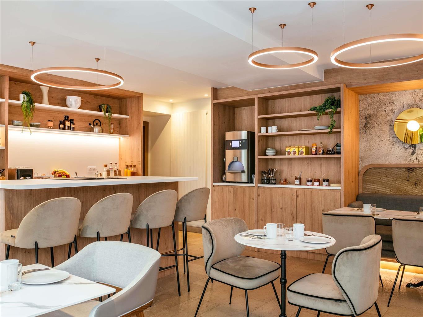 Adagio Opéra 4*