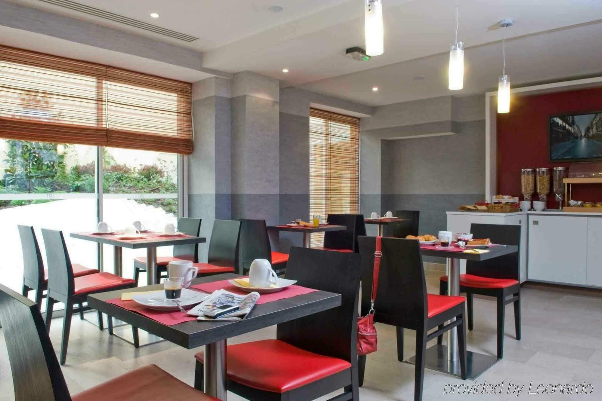 Adagio Opera Aparthotel